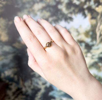 Vintage Handmade Garnet Ring in 16K yellow gold