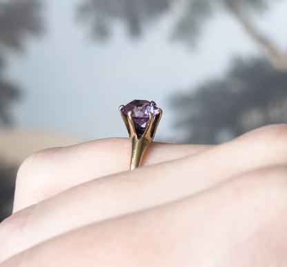 Vintage Synthetic Purple Sapphire Solitaire Ring in Gold