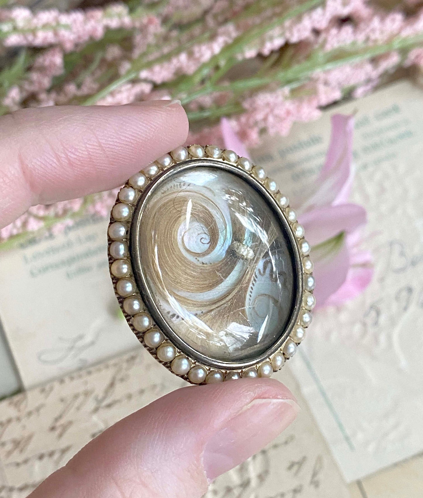 Victorian Mourning Hairwork Brooch with Bubble Glass and Seed pearl Halo in Gold
