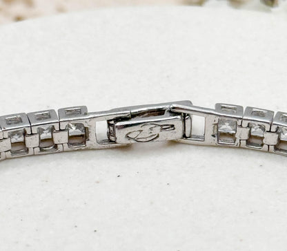 Vintage Crislu Brand Sterling Silver Line Bracelet
