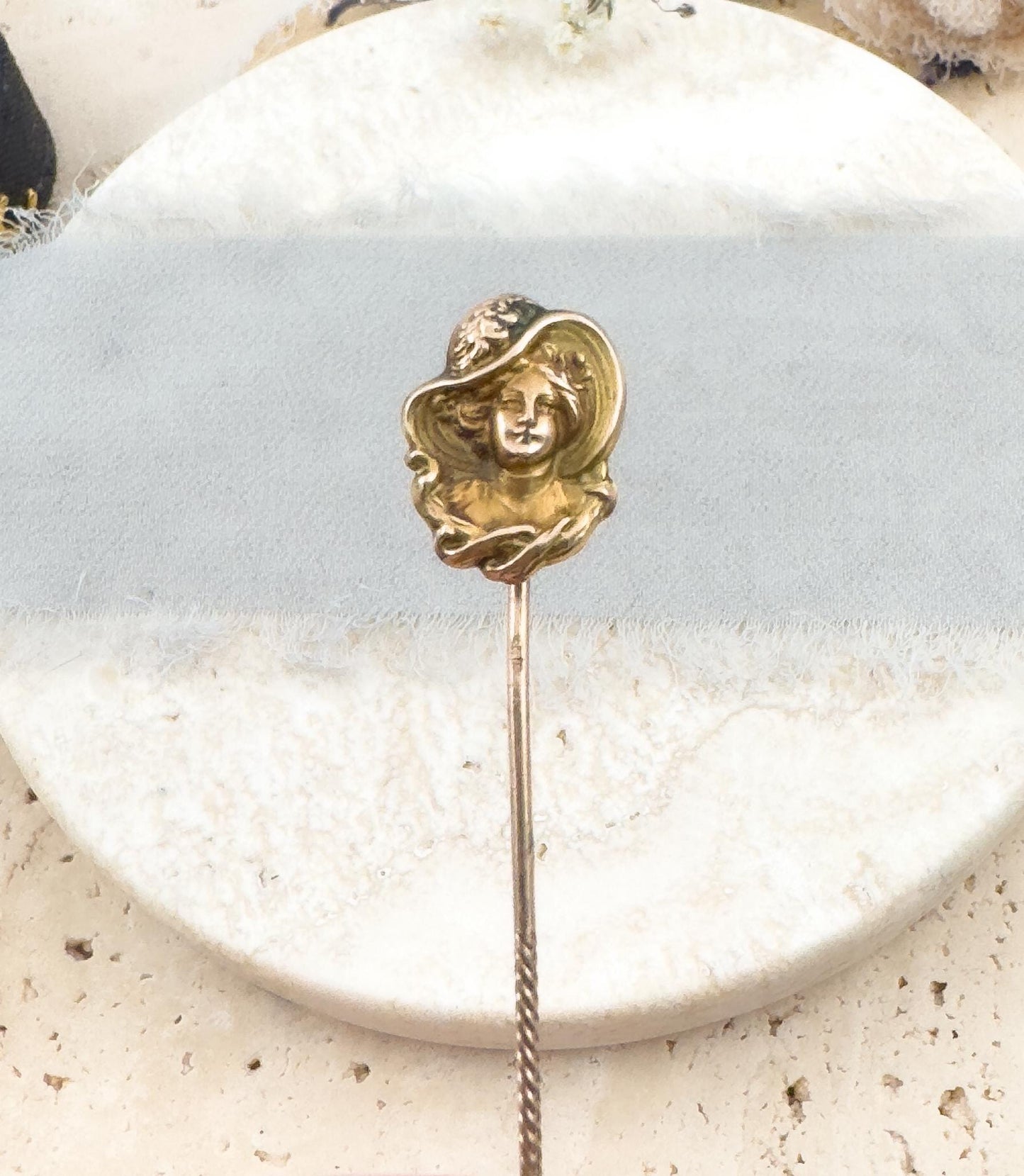 Art Nouveau Stick Pin Lady in Hat Edwardian Gibson Girl Pin