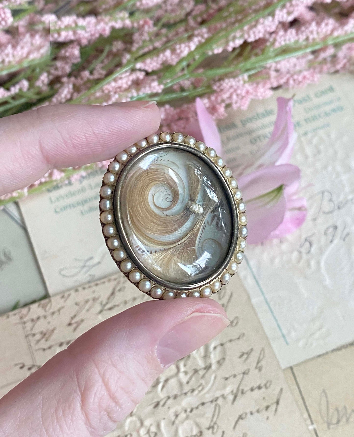 Victorian Mourning Hairwork Brooch with Bubble Glass and Seed pearl Halo in Gold