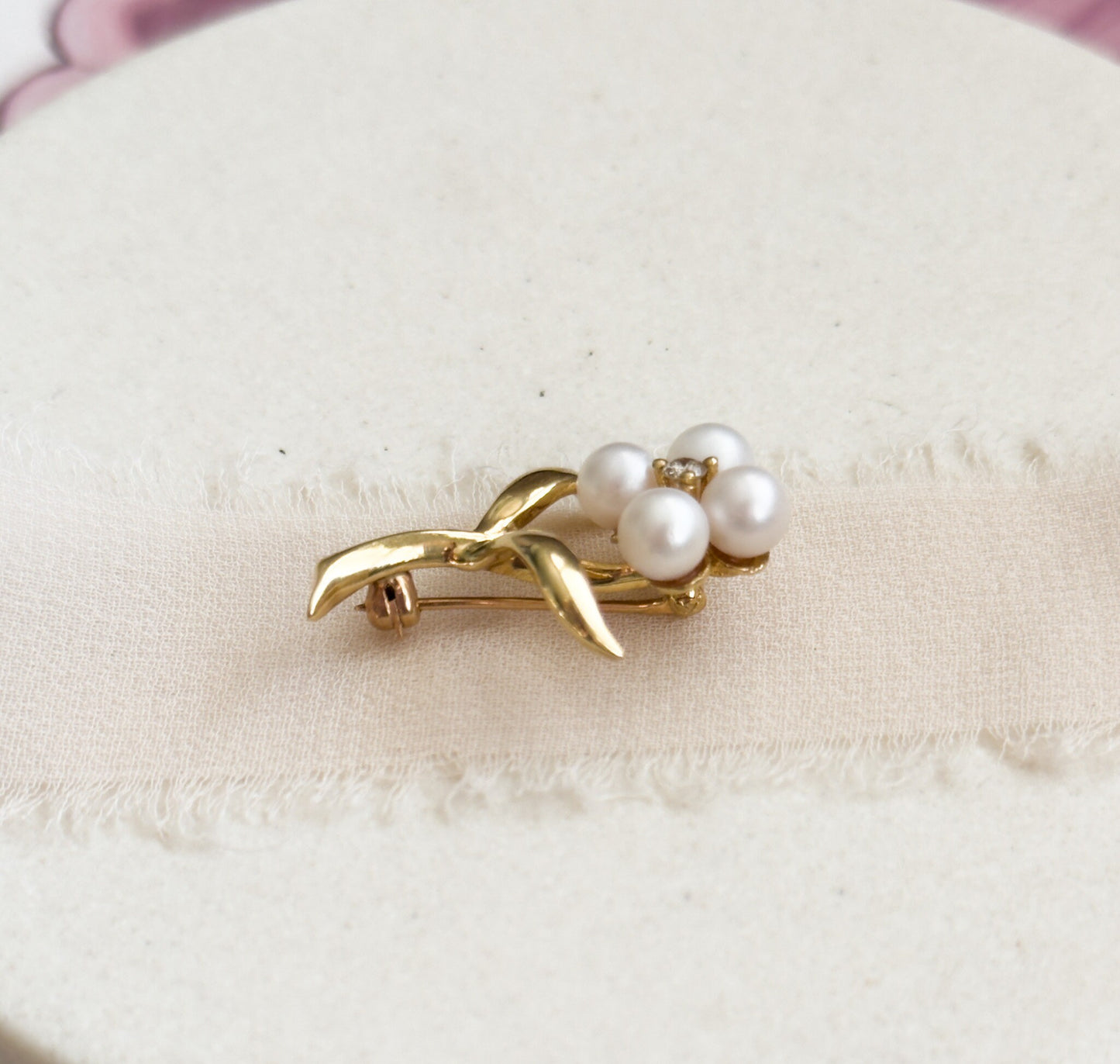 Vintage Pearl Flower Brooch in 10K Yellow Gold Diamond Center Petite Lapel Pin
