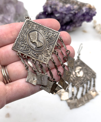 HUGE Vintage Egyptian revival earrings, Silver egyptian revival Nefertiti earrings 1970s