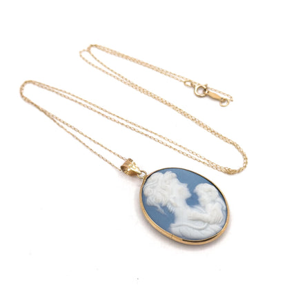 Vintage Mother & Child Jasperware Cameo Pendant Necklace in 10K Gold