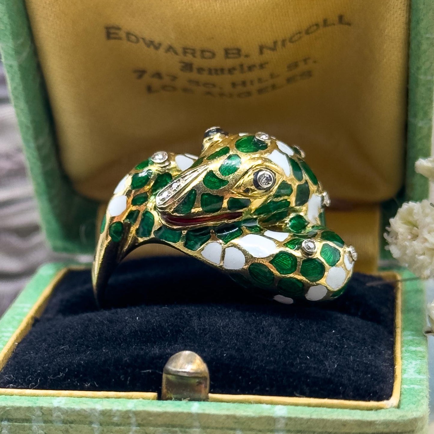 VIntage enamel and diamond snake ring in 18K yellow gold