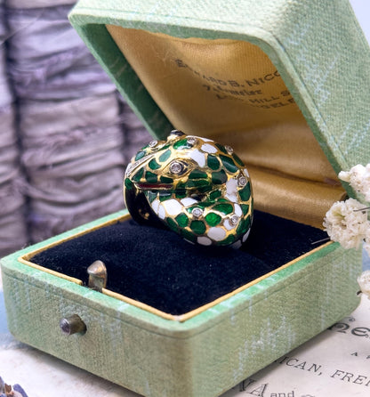 Exquisite Vintage Snake ring with Diamond Gem Set Eyes and Enamel 18K Yellow Gold