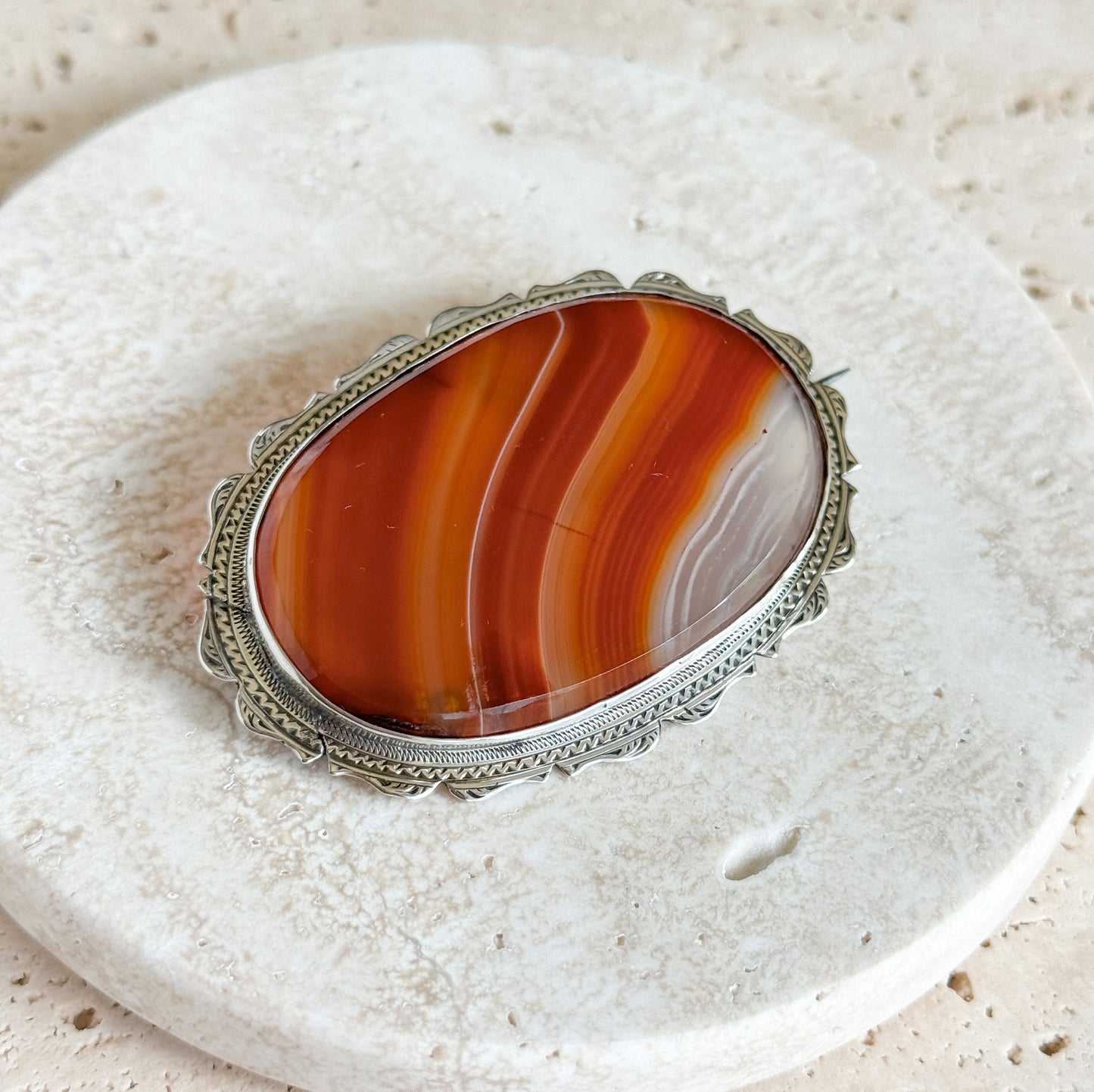 Victorian Scottish Banded Agate Oval Brooch
