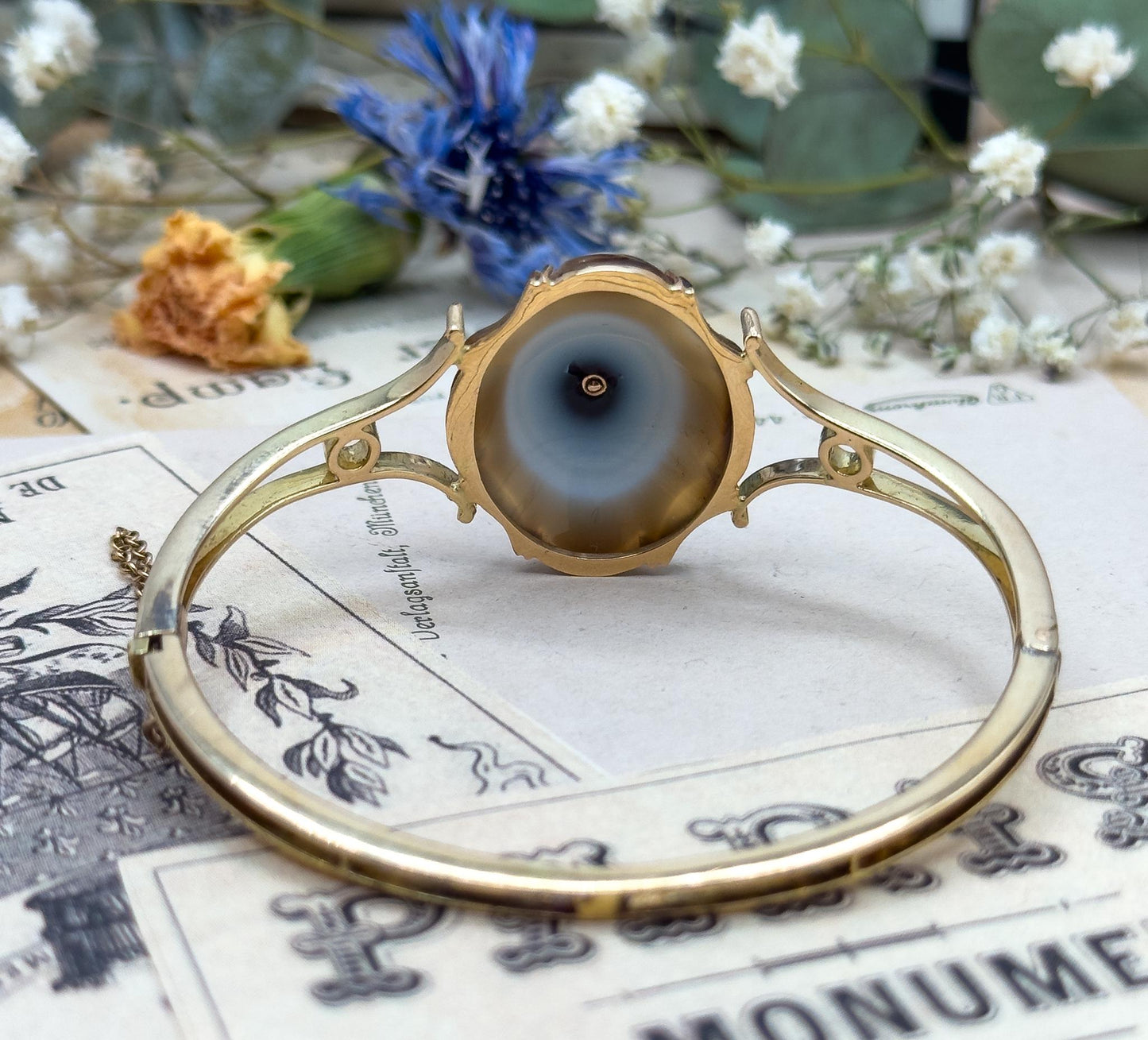 Victorian Banded Agate Bracelet in 14K Yellow Gold Solid Gold Bullseye Agate with Pearl