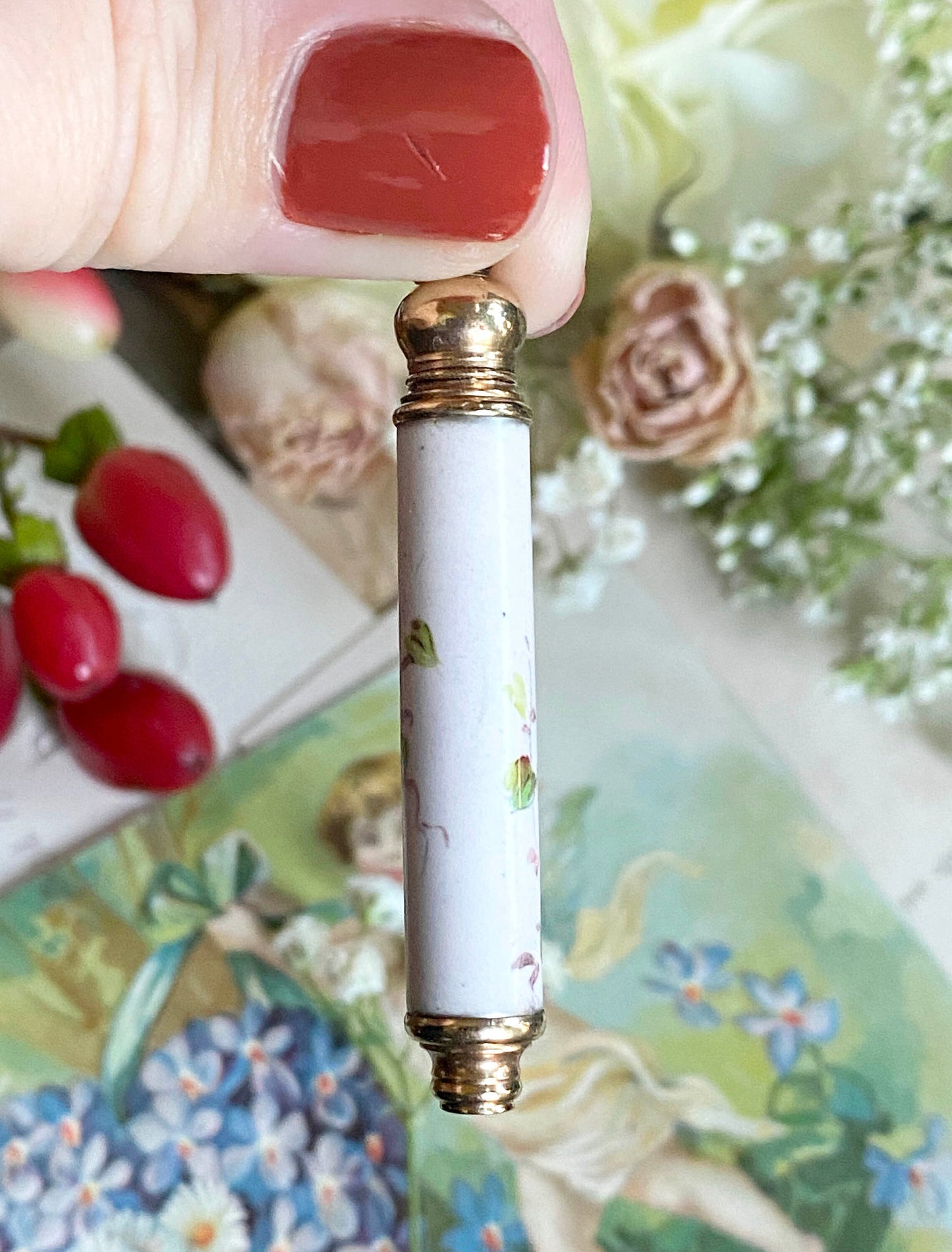 Antique Telescopic Pencil with Enamel Painted Figure in Grape Vines Propelling Pencil