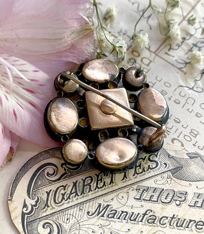 Antique mourning jewelry, Victorian Crepe stone mourning brooch, crepestone black brooch, vintage mourning, gift for goth girlfriend, 1800s