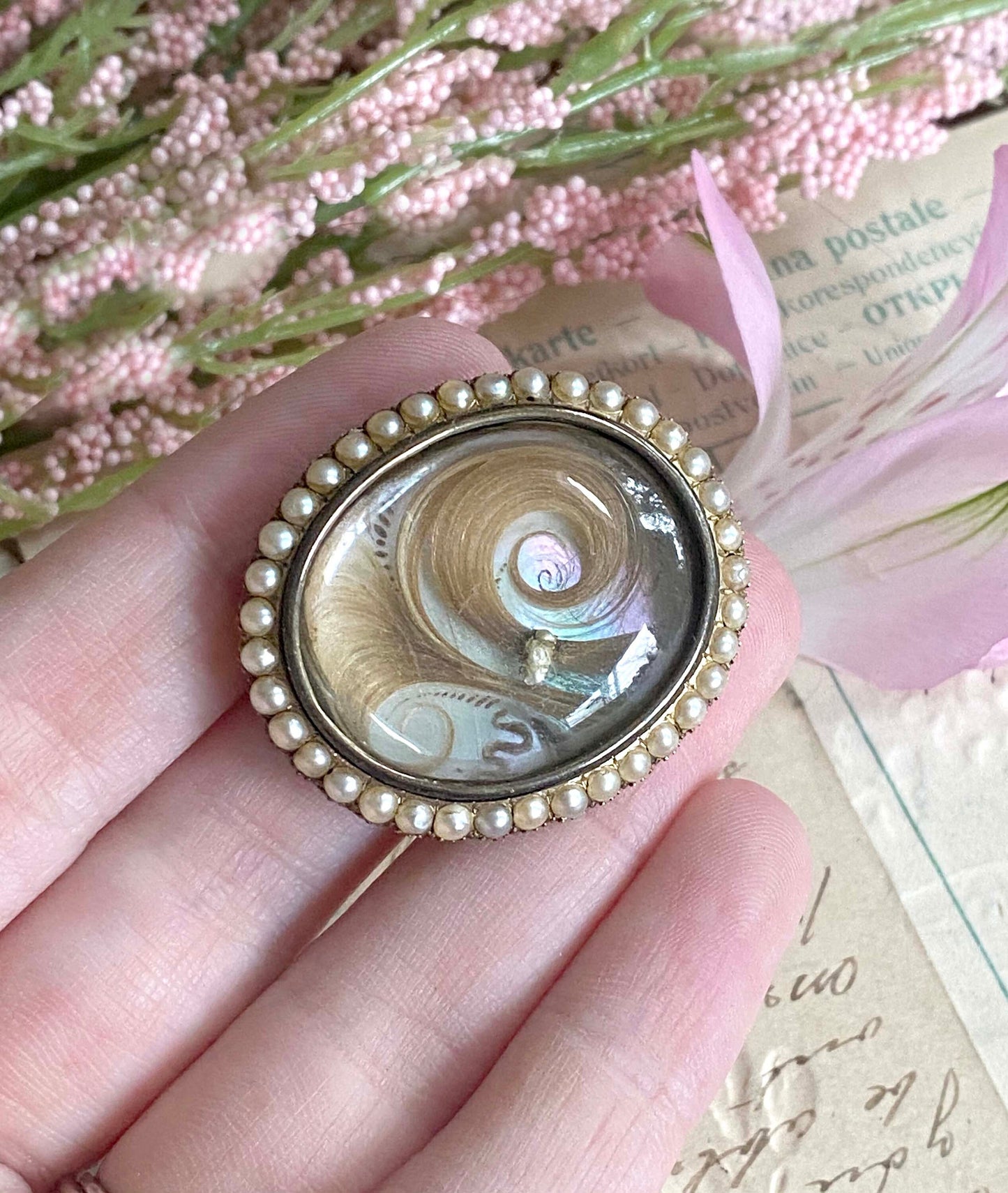 Victorian Mourning Hairwork Brooch with Bubble Glass and Seed pearl Halo in Gold