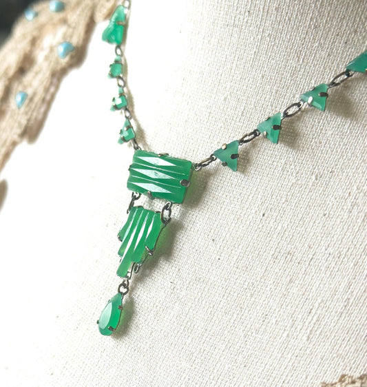 Green Art Deco Czech glass Stepped Necklace Green Faux Chrysoprase Vauxhall Style Necklace 1920s