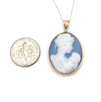 Vintage Mother & Child Jasperware Cameo Pendant Necklace in 10K Gold