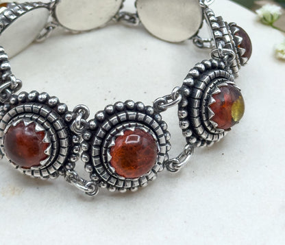 Vintage Orange Amber cabochon bracelet in 835 Silver textured vintage bracelet