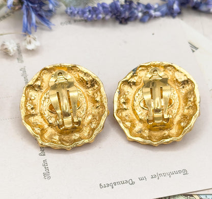 Vintage Chanel Clip On Earrings Faux Mabe pearl Rhinestone 1980s