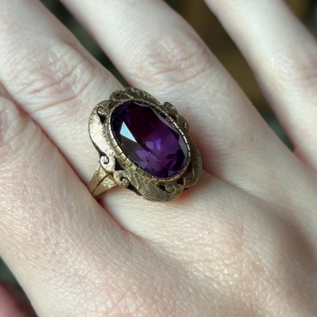 Mid-Century Amethyst Ring in 14K Yellow Gold — view 12 of 12