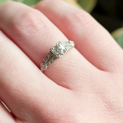 Art Deco Old European Cut Kozibe Diamond Ring in Platinum 1920s Engagement