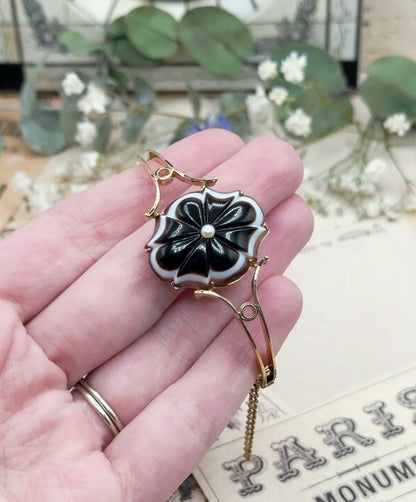 Victorian Banded Agate Bracelet in 14K Yellow Gold Solid Gold Bullseye Agate with Pearl