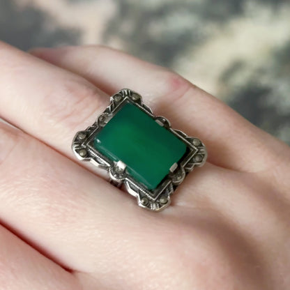 Art Deco Green Chalcedony Ring in Silver