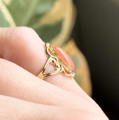 Mid-Century Coral Cabochon Ring in Gold